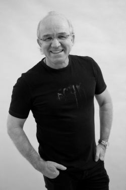 Ricardo Cassolari  (cabeleireiro)